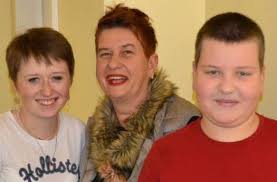 Urkunden für Arbeit auf dem Friedhof