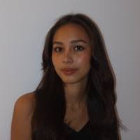 Nicole Lenzi's Instagram, Twitter & Facebook