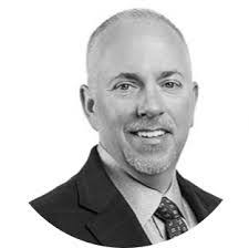 Aaron Buck's Instagram, Twitter & Facebook