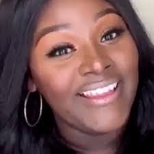 Candace Ford's Instagram, Twitter & Facebook