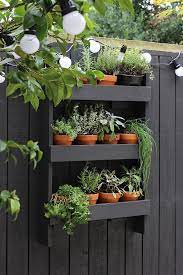 Diy Vertical Herb Garden Growing Spaces Apartment Herb Gardens Vertical Herb Garden Vertical Herb Gardens