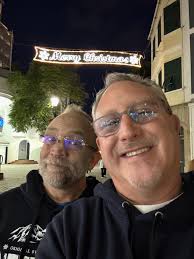 Photos by Dr. Lee Wittenberg (@drfootsie) · December 19, 2025