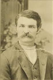 Elsie Riggs's Instagram, Twitter & Facebook