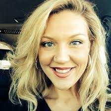 Bonnie Muse's Instagram, Twitter & Facebook