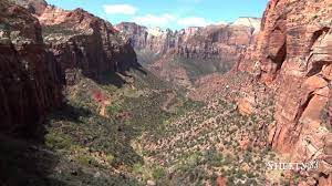 Finde unvergleichliche touren & aktivitäten, von denen du noch lange schwärmen wirst. Canyon Overlook Trail Zion National Park Youtube
