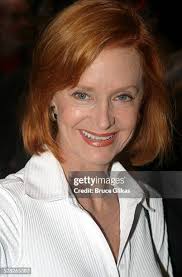 2.617 fotos e imágenes de alta resolución de Swoosie Kurtz