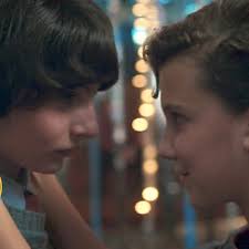 This Hopper Hair Tie Detail From 'Stranger Things' Connects Him & His  Daughter To Eleven