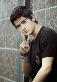 Aliando Aktor Potret Diri Lagu