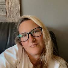 Birthday cake baker needed for October 17th?