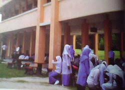 Image result for murid di sekolah menengah