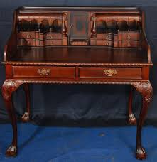153 Chippendale Style Mahogany Desk Jun 24 2012 Los Angeles Auctioneers In Ca Mahogany Desk Furniture Furniture Styles