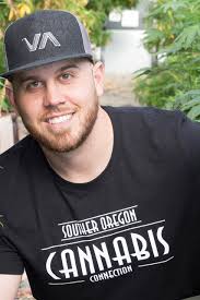 Report: Markle's nephew from Oregon brought knife to London club