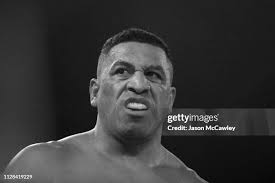 Justin Hodges punches Rob Baron during the Star of the Ring III... News  Photo