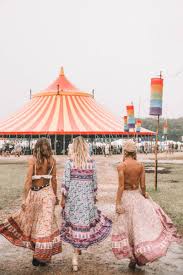 Festival Style Fashion Don T You Wish It Could Be Summer All Year Round Boho Chic Fashion Festival Fashion Hippie Style