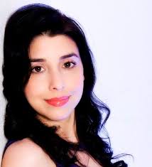 Chronically Fabulous: Finding Wholeness and Hope Living with Chronic  Illness: Zeppieri, Marisa: 9781506464114: Amazon.com: Books