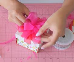 Como Hacer Monos En Cintas De Tela Como Hacer Monos Cinta De Regalo Cinta De Tela