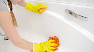 Calcarul are mai multe utilizări decât orice altă piatră naturală. Uite Cu Ce Sa Freci Blatul Din Bucatarie Cada Si Dusul Din Baie Ca Sa Fie