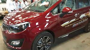 Mahindra Marazzo Exterior And Interior 360 View Youtube