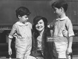 portrait of charlie chaplin s ex wife lita grey with her two sons charlie chaplin chaplin ex wives