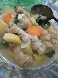 Kaki ayam lobak merah kentang serai daun sup kicai bawang merah bawang putih. Corat Coret Nusha Resepi Mudah Sup Kaki Ayam Paling Senang Sedap