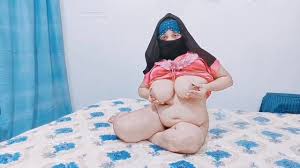 Big Tits Arabic Girl Fingering - Pornhub.com