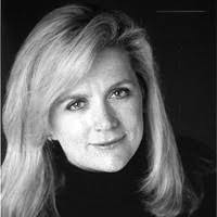 Dee Russell Email & Phone Number