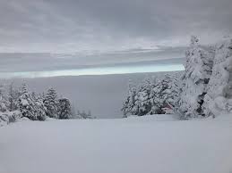 Full information about snow mountain market in penticton, british columbia, canada: Summer Hours In Winter Review Of Stratton Mountain Market And Deli Stratton Mountain Vt Tripadvisor