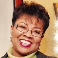 Jeanie Hill's Instagram, Twitter & Facebook