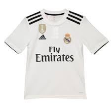 Shop the hottest real madrid football kits and shirts to make your excitement clear this football season. 2018 2019 Real Madrid Adidas Home Shirt Kids Cg0552 Uksoccershop
