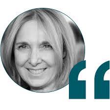 Mona Benjamin's Instagram, Twitter & Facebook