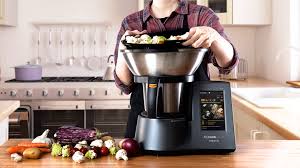 Robots de cocina, ¿cual es mejor la thermomix, la taurus mycook, moulinex cuisine, monsieur cuisine plus del lidl? Los Robots De Cocina Taurus Mycook Al Mejor Precio Por El Black Friday Tecnologia Computerhoy Com