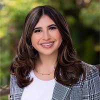 Valeria Napoles's Instagram, Twitter & Facebook