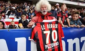 Pour rappel, le match se déroule à 17h au … Legendary Ogc Nice Le Berger Was Arrested By Police For Going To Sunday S Clash With Marseille Forced Into A Psychiatric Unit Get French Football News