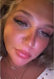 Natalie Capelli (@nataliecapelli)