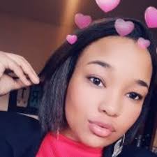 Amber Messina's Instagram, Twitter & Facebook