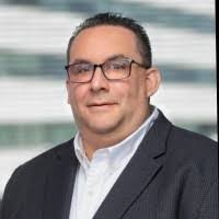 Hector Badillo's Instagram, Twitter & Facebook