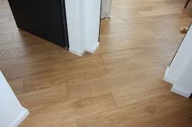 Epingle Par Gwen Del Sur Sol Seuil De Porte Maison Parquet