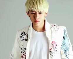 B A P S Daehyun Busts Out 7 High Notes On Cultwo Show Asian Celebrities Bap Jung Daehyun