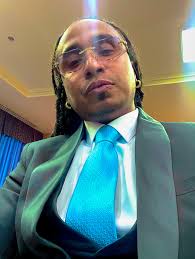 ✨🇹🇹Look to the Light … Fear “God” and not “Man” ❗️Change is Inevitable  ✨The Great White 🇹🇹👑🦈🌊💨💨💛 I am