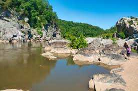 Billy Goat/C&O Canal Towpath Loop - The Hoppy Hikers