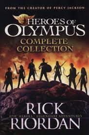 But i know i love it! Heroes Of Olympus Complette Collection Riordan Rick Amazon De Bucher