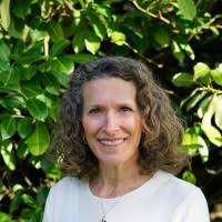 Beth Sommers Email & Phone Number