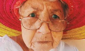 Study Abroad for Older Adults, Seniors, Retirees—5 Great Countries