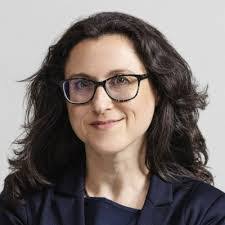 Angela Blau's Instagram, Twitter & Facebook