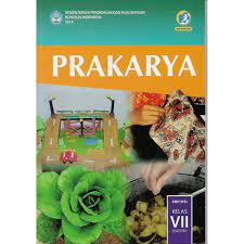 Dengan dimasukkannya materi prakarya di k13 revisi 2017 oleh pemerintah, diharapkan siswa kelas 7 bisa melewati masa transisinya dengan baik dan dapat menghasilkan menayangkan gambar/foto/video yang relevan. Buku Pelajaran Prakarya Kelas Vii Smp Mts Semester 1 Kurikulum 2013 Edisi Revisi 2017 Shopee Indonesia