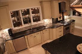 green granite kitchen countertops