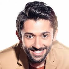 كريم محمود عبد العزيز وزوجته واولاده. Ù…Ù† Ù‡Ùˆ ÙƒØ±ÙŠÙ… Ù…Ø­Ù…ÙˆØ¯ Ø¹Ø¨Ø¯ Ø§Ù„Ø¹Ø²ÙŠØ² Ø§Ù„Ø³ÙŠØ±Ù‡ Ø§Ù„Ø°Ø§ØªÙŠÙ‡ ÙˆÙŠÙƒÙŠØ¨ÙŠØ¯ÙŠØ§ ÙŠÙ†Ø§Ø¨ÙŠØ¹ Ø§Ù„Ø­Ù„ÙˆÙ„