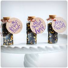 For newly married couples, a wedding gift list is the simplest way to help guests find the right presents for you. 24 Incredible And Affordable Gift Ideas For Wedding Guests Dodo Burd