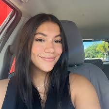 Courtney Ney's Instagram, Twitter & Facebook