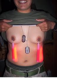 WifeBucket | Naked army women - dangerous but very hot!